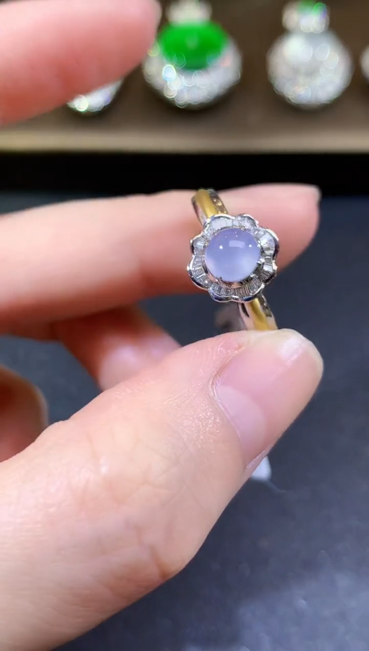 18K金镶嵌戒指翡翠S7紫货有一定色差