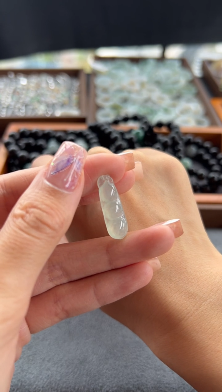 【闪购商品】翡翠颈饰未镶嵌501号买断