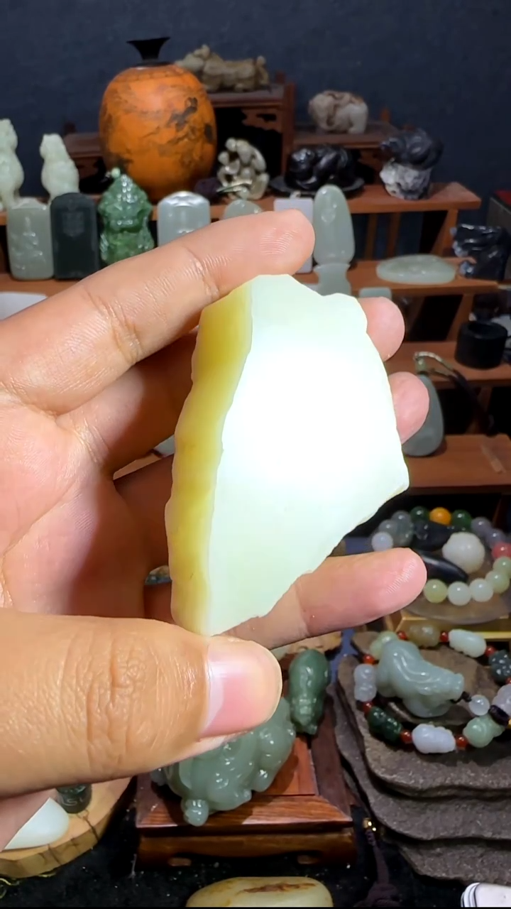 颈饰未镶嵌和田玉用****71