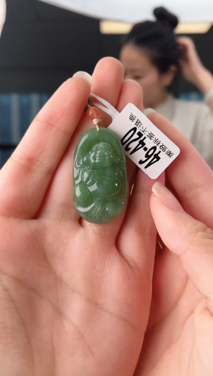 颈饰未镶嵌和田玉佛公 420