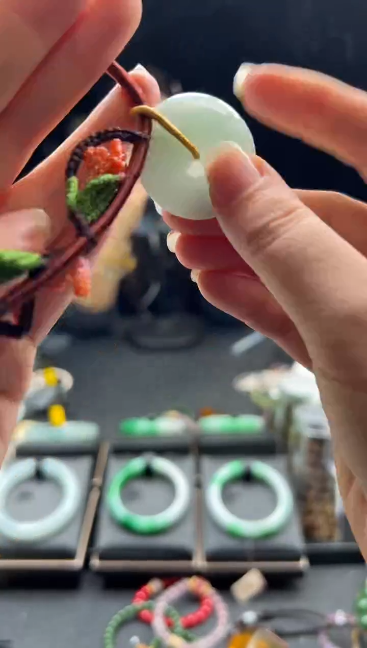 颈饰未镶嵌翡翠0869554313