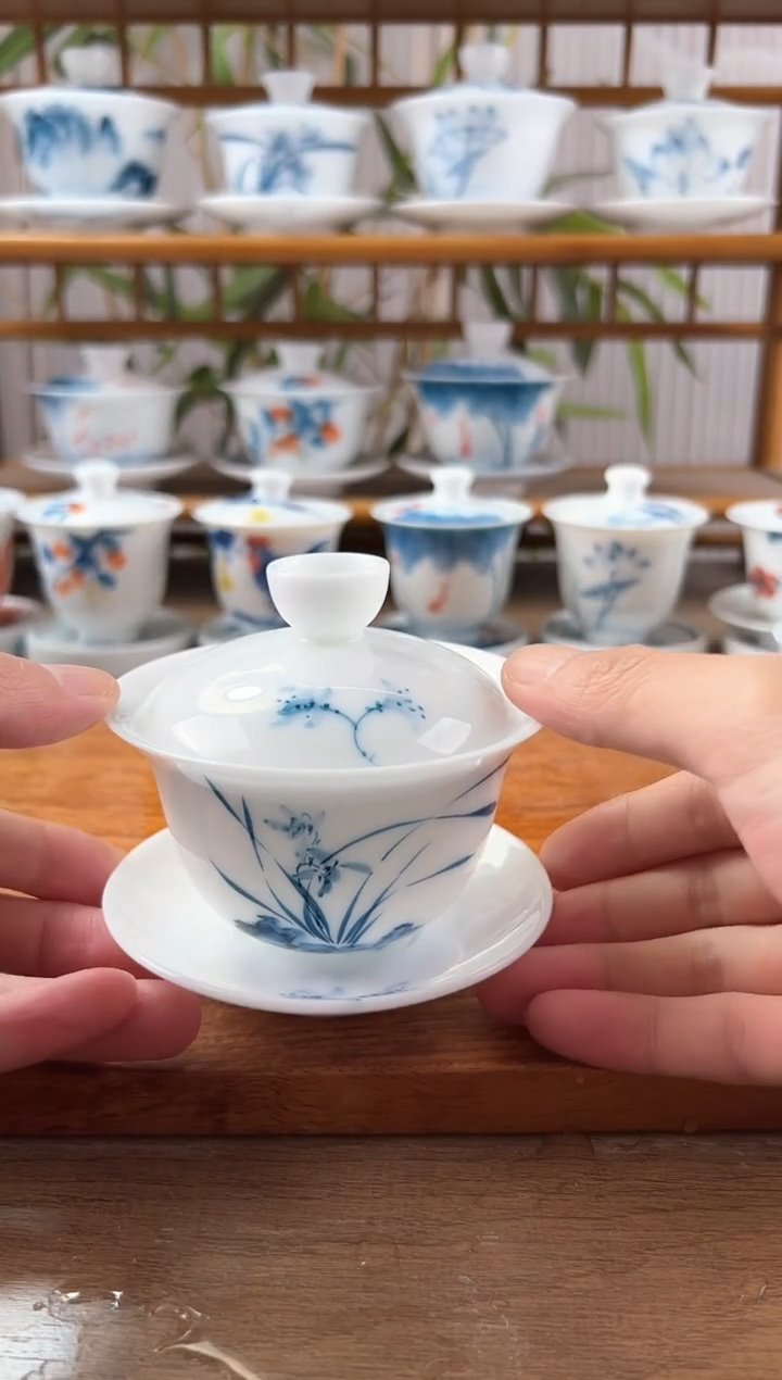 微瑕高冰兰花150ml三才盖碗