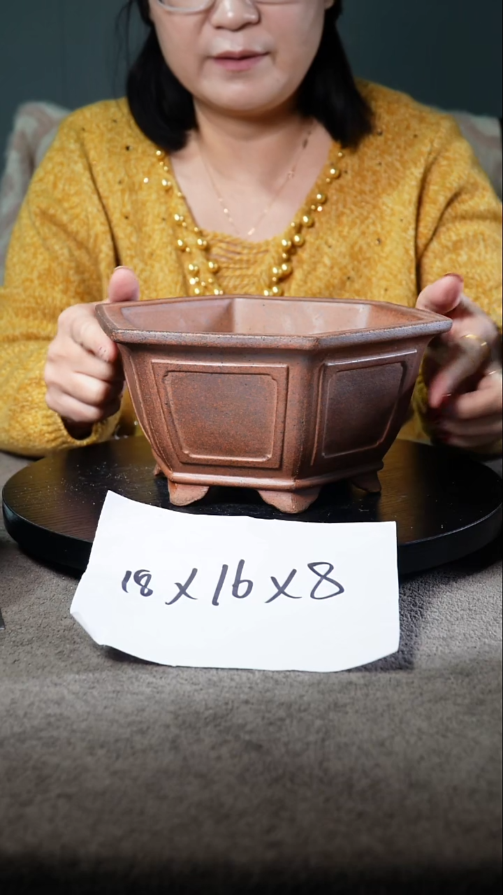 宜兴紫砂花盆小盆