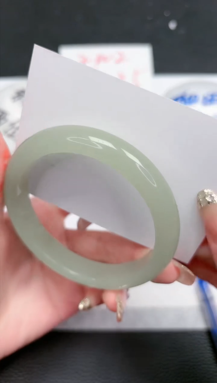 【闪购商品】石英质玉手镯未镶嵌479-59.8