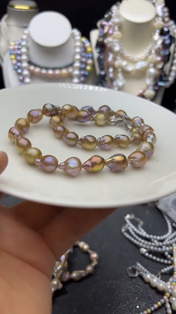 颈饰未镶嵌淡水珍珠多人