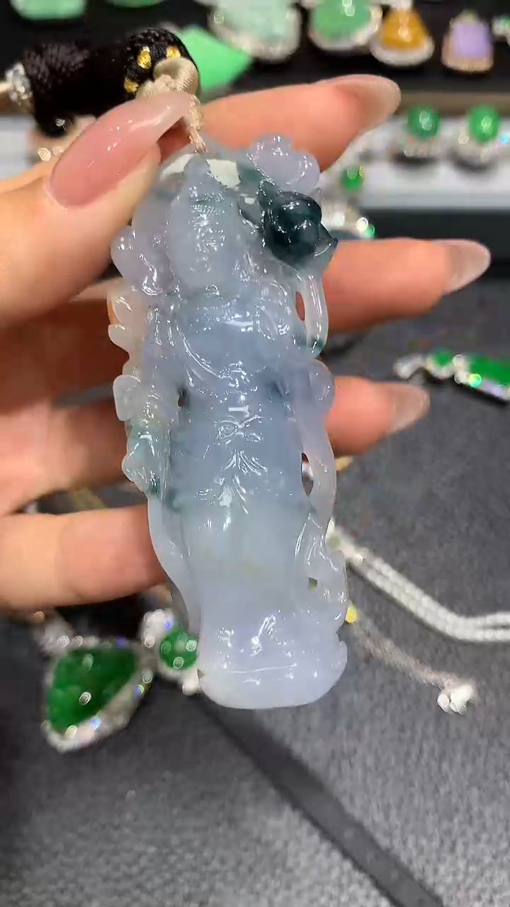 翡翠未镶嵌吊坠(不含链)5吊坠不含链
