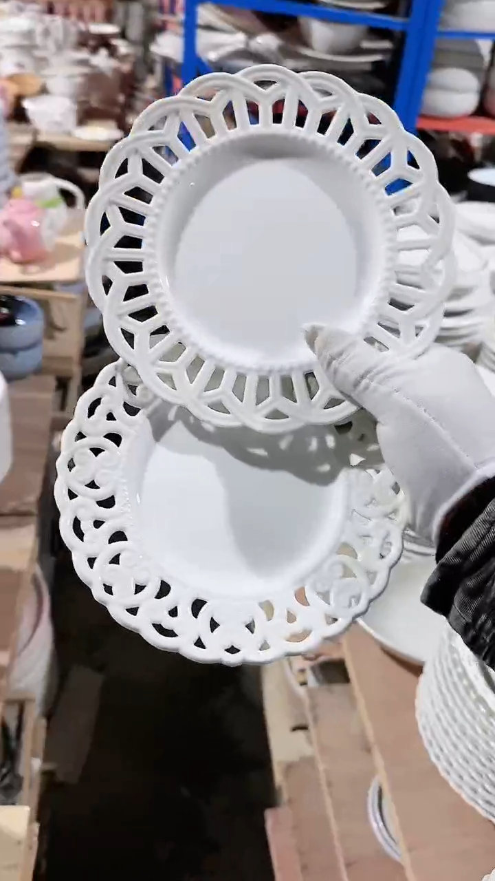 【闪购商品】瓷片2个镂空盘微瑕 凑满20元包邮