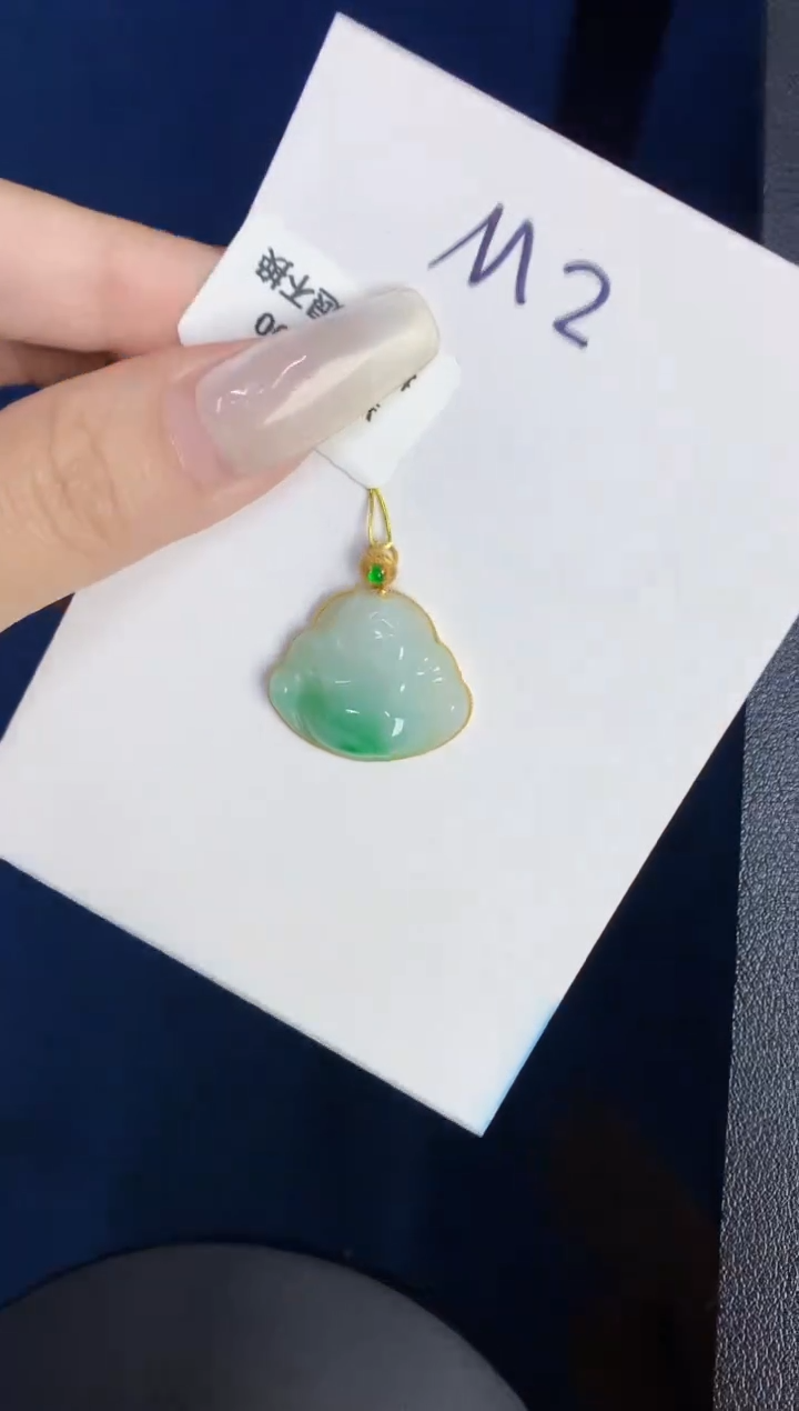 【闪购商品】翡翠颈饰18K金镶嵌0000000000