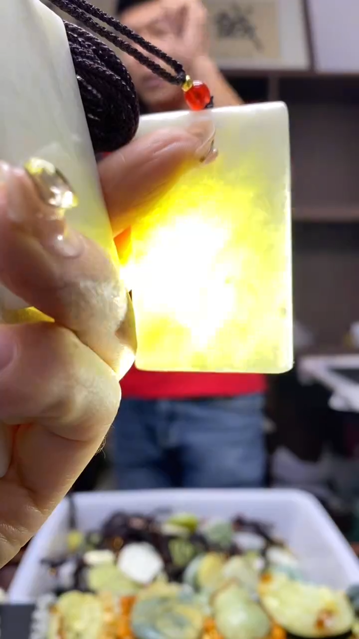 未镶嵌岫玉挂件多种样品发一单