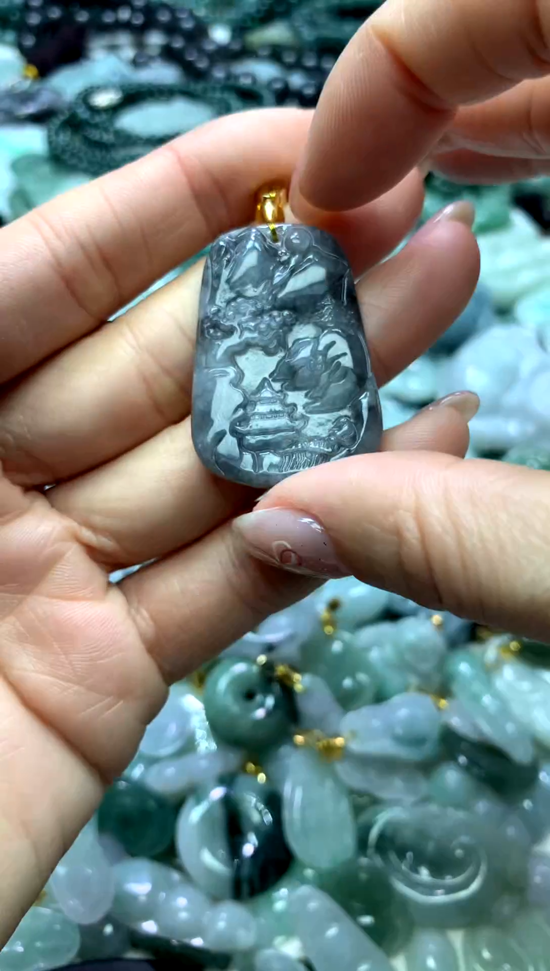 颈饰未镶嵌翡翠1