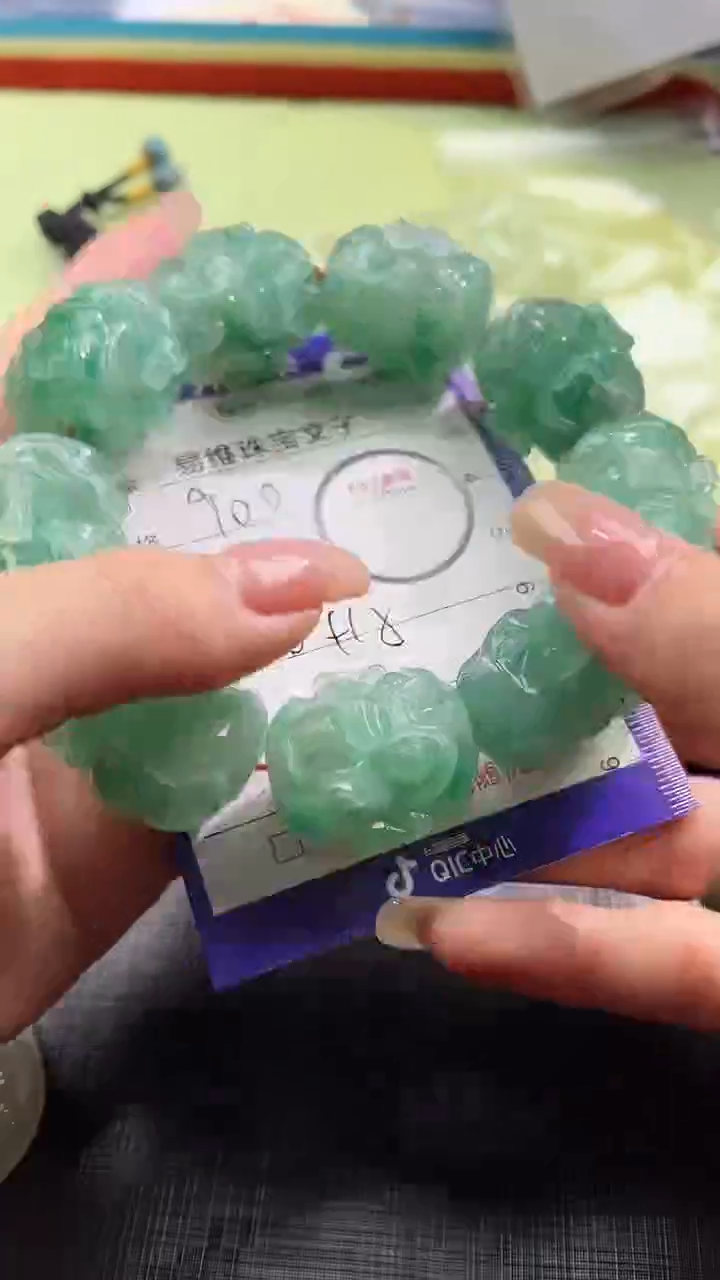 【闪购商品】石英质玉颈饰未镶嵌产地非洲翠是100639009