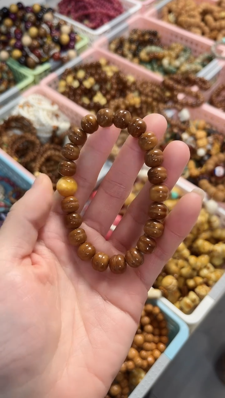 【闪购商品】石英质玉（黄龙玉）手链未镶嵌库克汉堡搭配黄龙玉 1.0