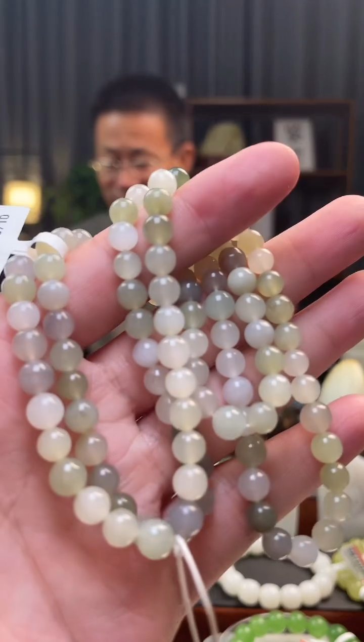 吊坠(不含链)未镶嵌和田玉链子