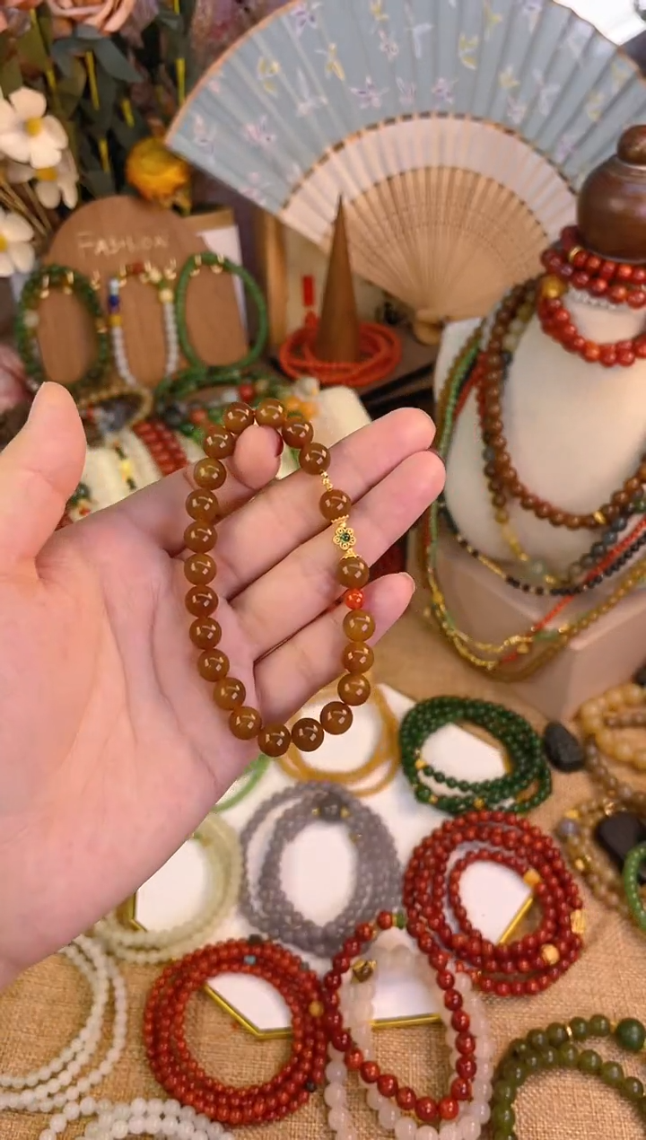 【闪购商品】和田玉手串18K金镶嵌糖玉