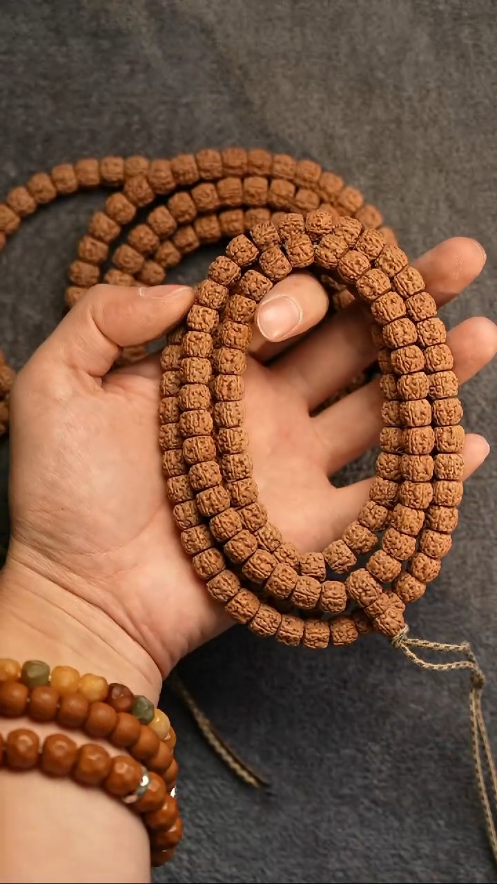 吊坠金刚菩提一代龙108 9mm