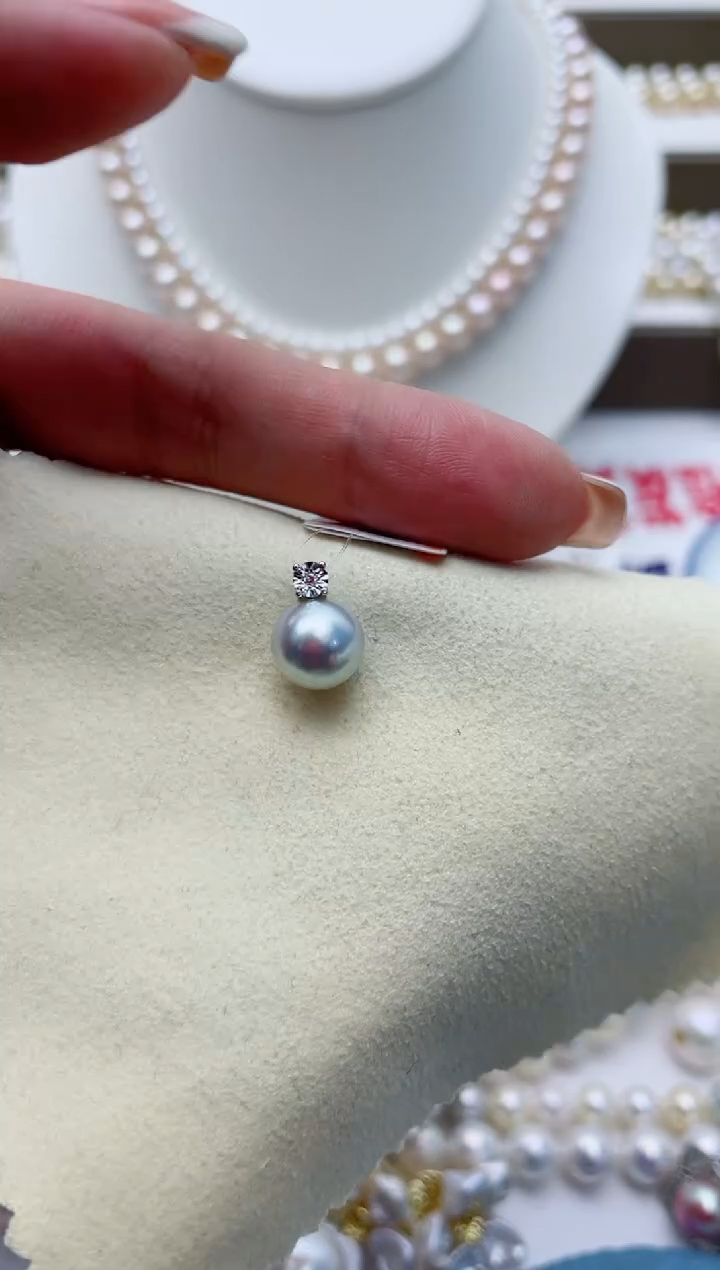 【闪购商品】海水珍珠颈饰18K金镶嵌W104