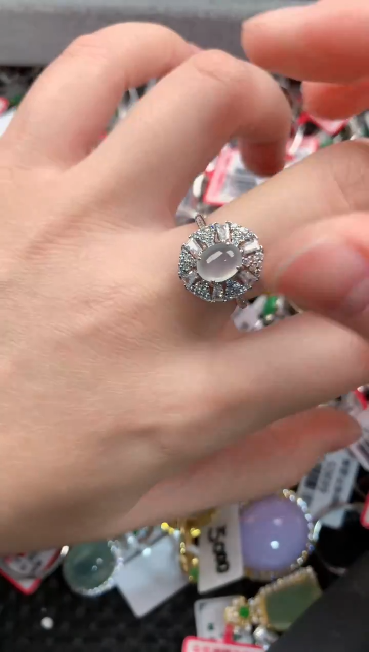 银S925镶嵌戒指翡翠777      10