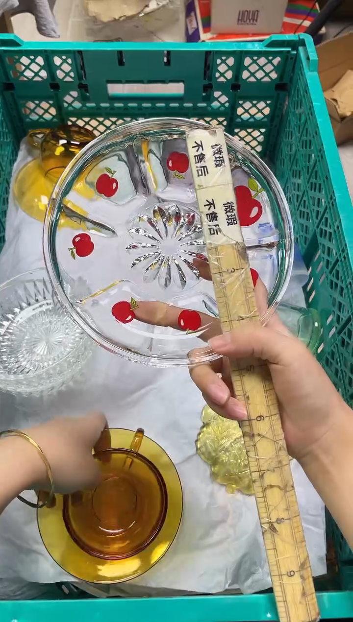 一****吃166精美瓷器感谢选购