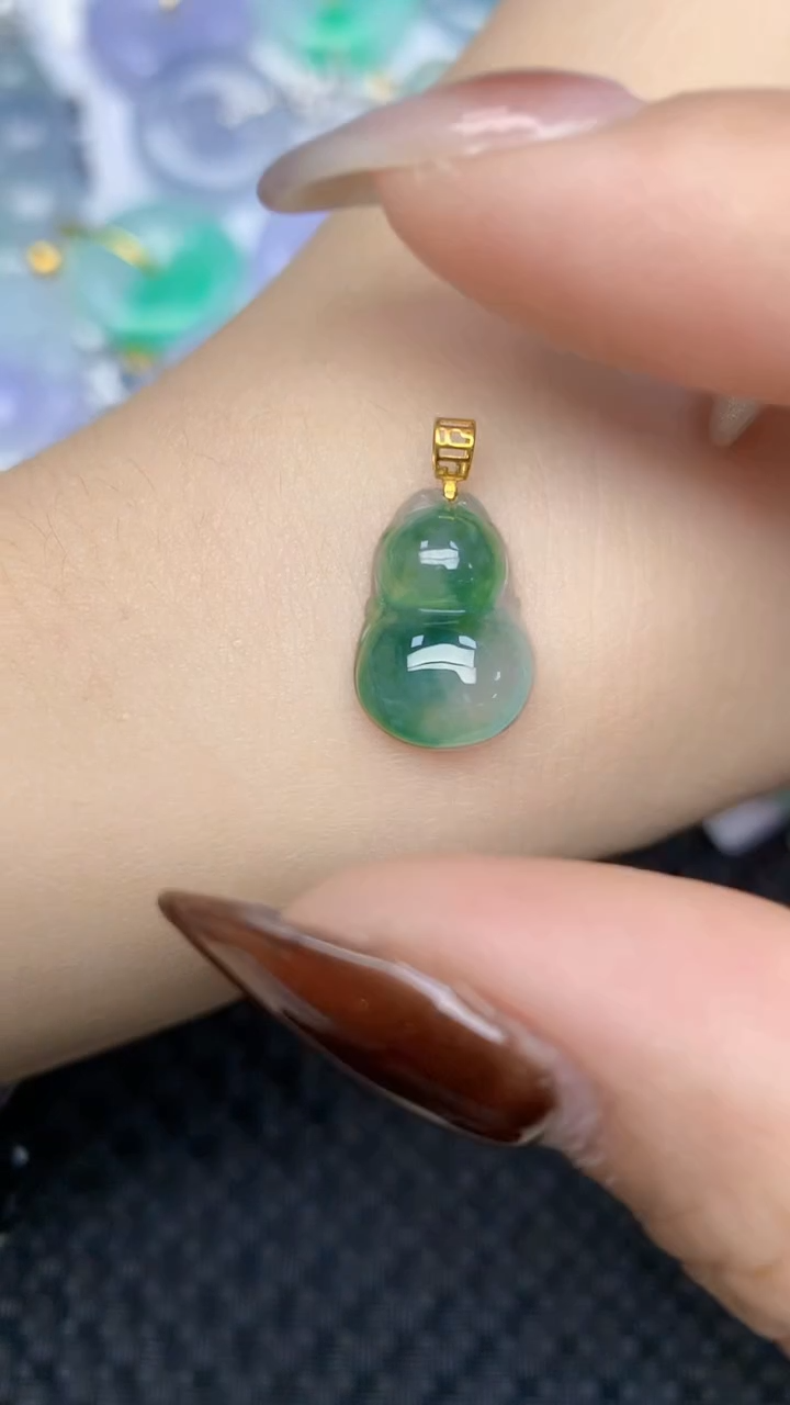 颈饰18K金镶嵌翡翠天然缅甸翡翠a货百元以上9元证书费自理