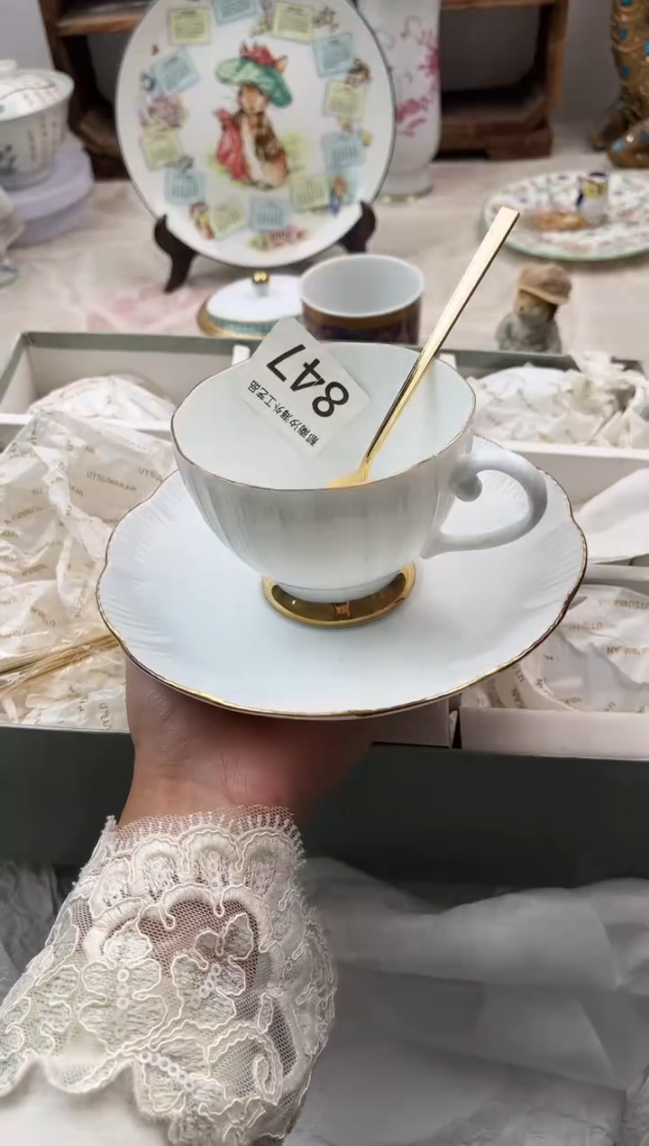 陈**姐D          847