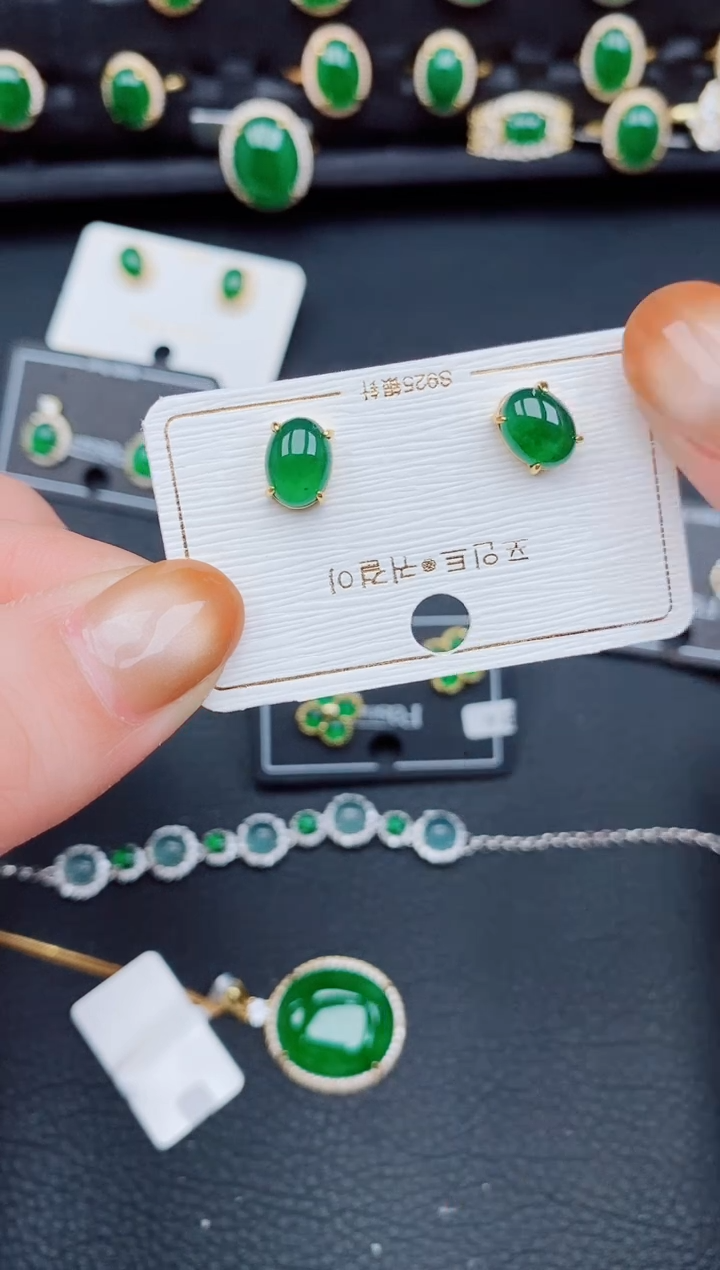 【闪购商品】翡翠耳饰银S925镶嵌天然a货翡翠299