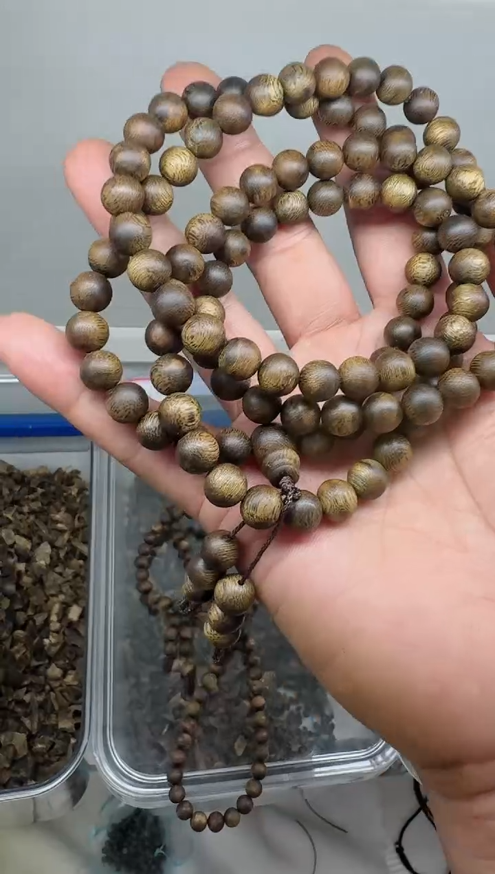 【闪购商品】沉香手串乌身0.9规格多圈39