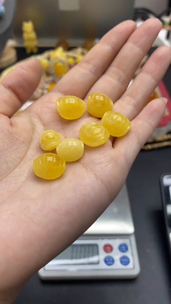 琥珀未镶嵌珠宝奇石1281多样性发其一默认有瑕