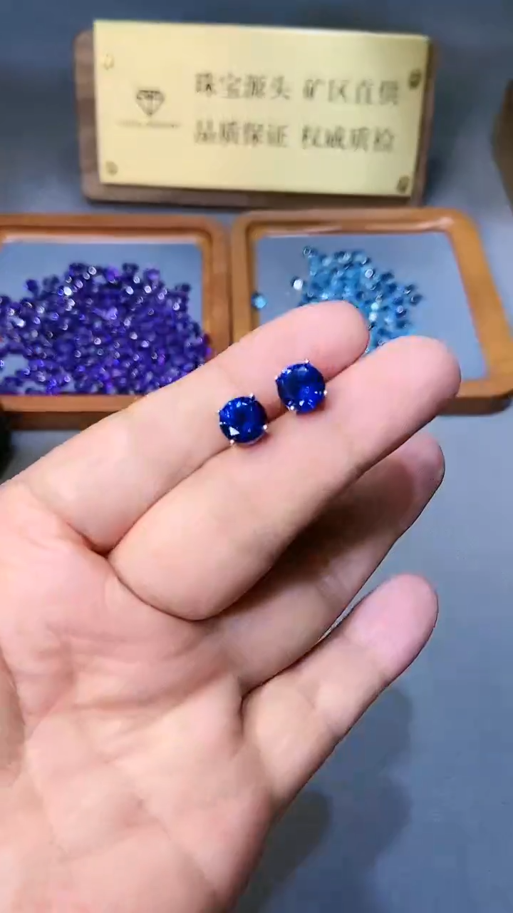 【闪购商品】蓝宝石耳饰银S925镶嵌354