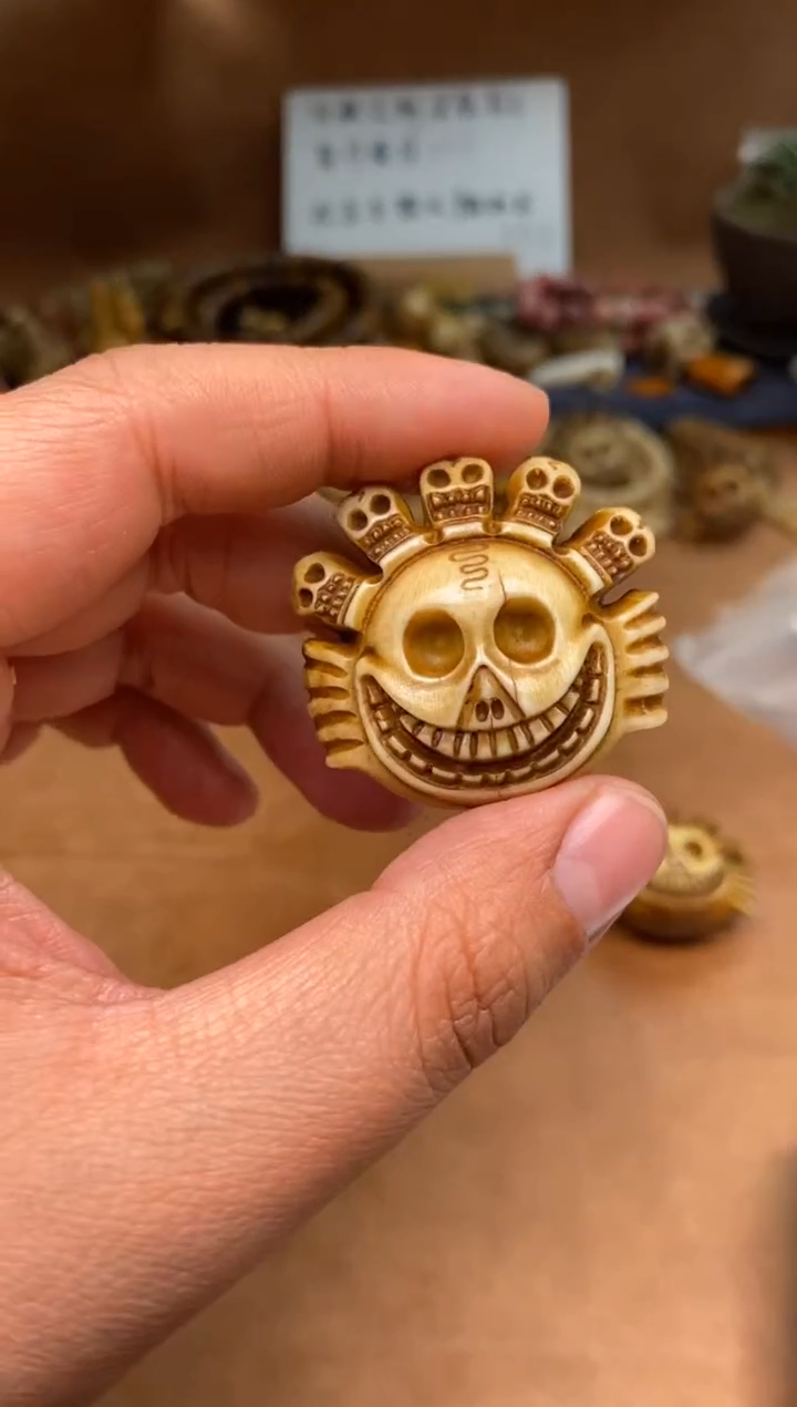 【闪购商品】鹿骨其他杂件329-尸驼林吊坠