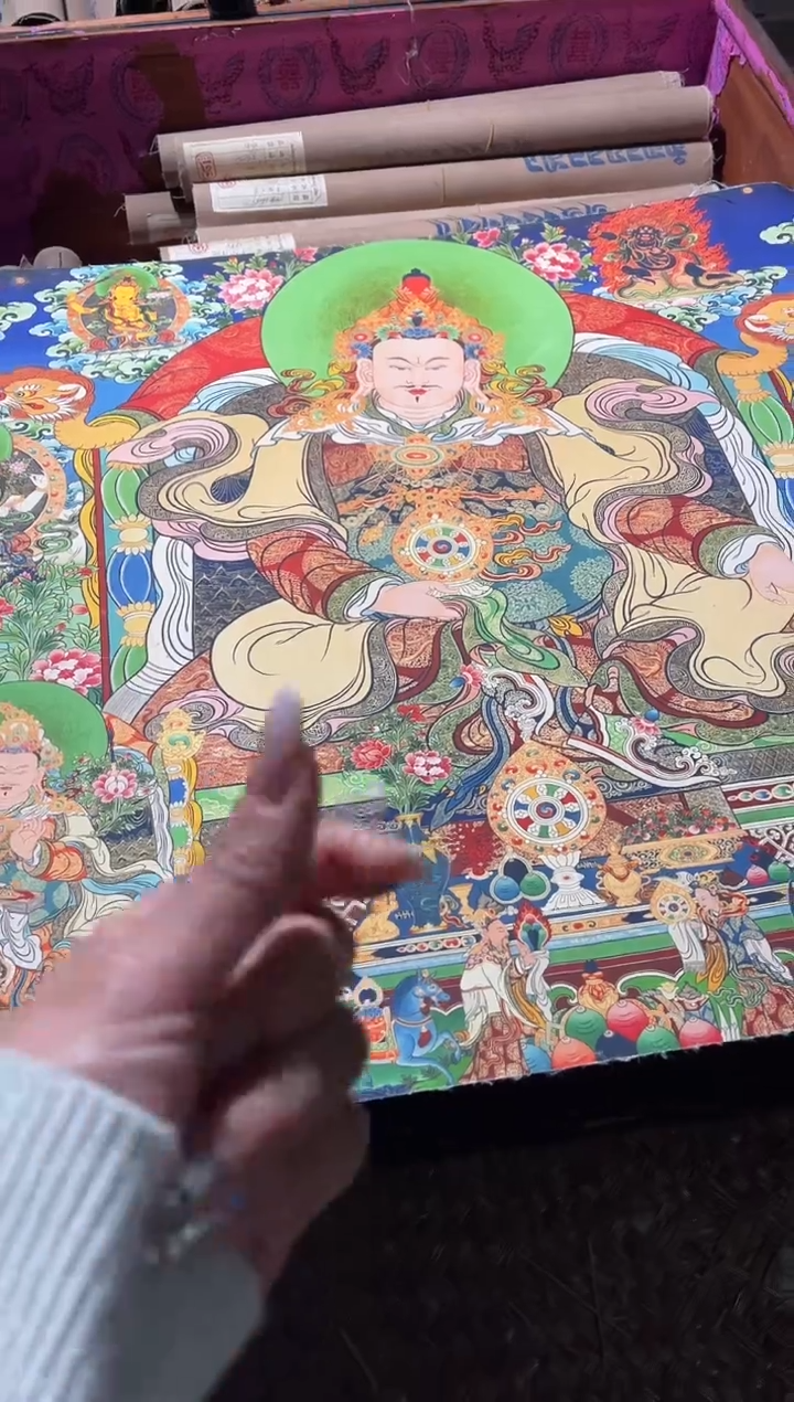 卷轴画卷轴画的的帅帅tk