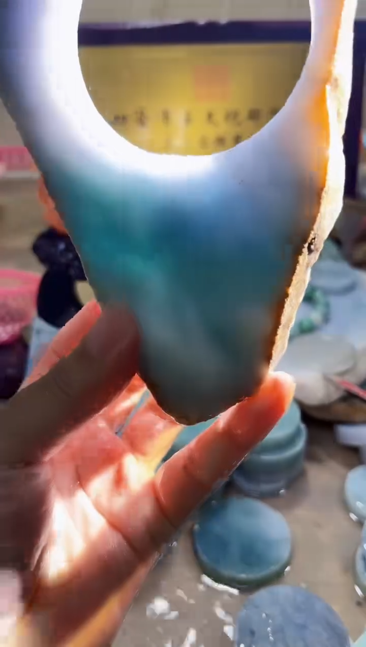 翡翠挂件未镶嵌A货常星2209