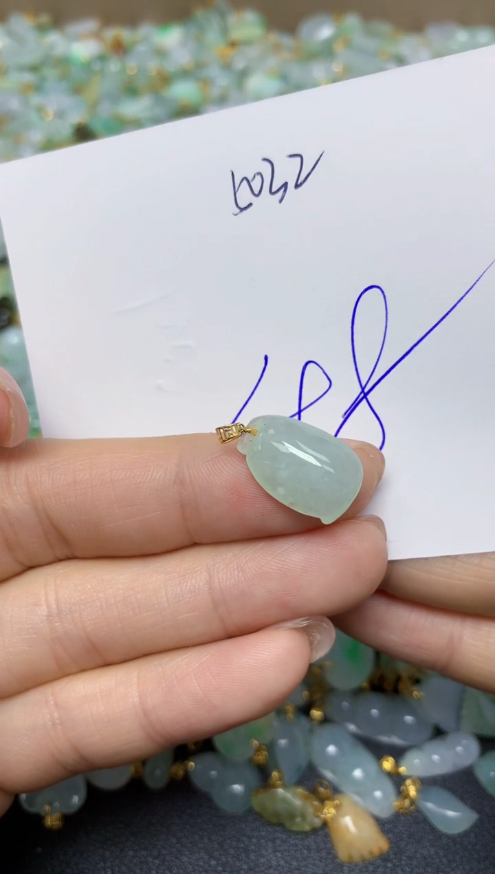 【闪购商品】翡翠挂件18K金镶嵌 天然翡翠A货