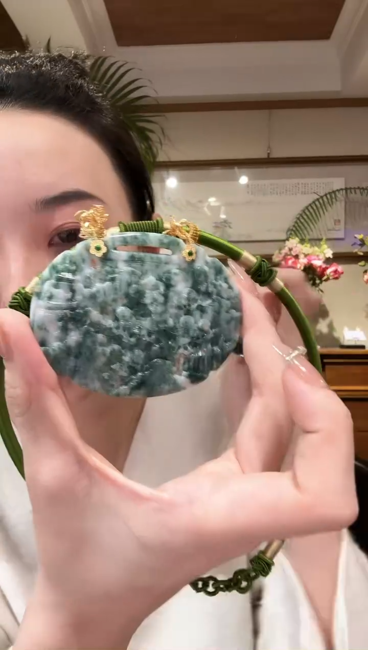 【闪购商品】翡翠颈饰未镶嵌国风