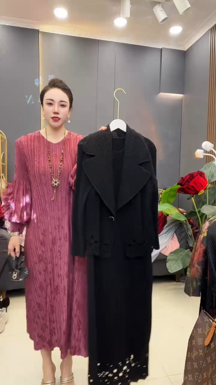 聚酯纤维（涤纶）黑色  镂空套