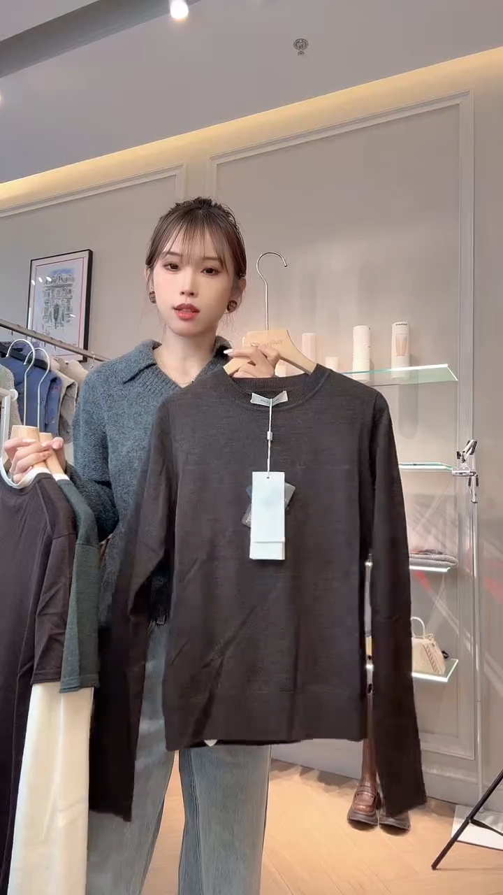 简白 棕色羊毛打底 s码 原价580