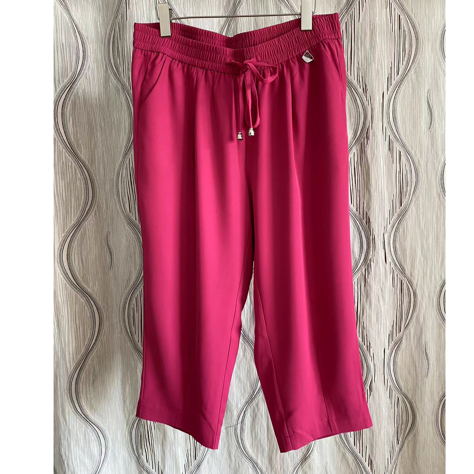 （J0）胖人坊大码女装抖抖裤950 衣长82