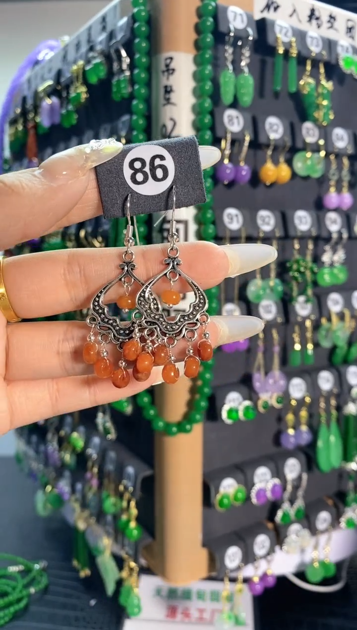 【闪购商品】翡翠耳饰银S925镶嵌86........