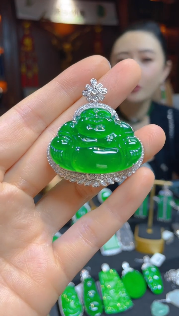 【闪购商品】翡翠颈饰18K金镶嵌117331天然A货翡翠佛公