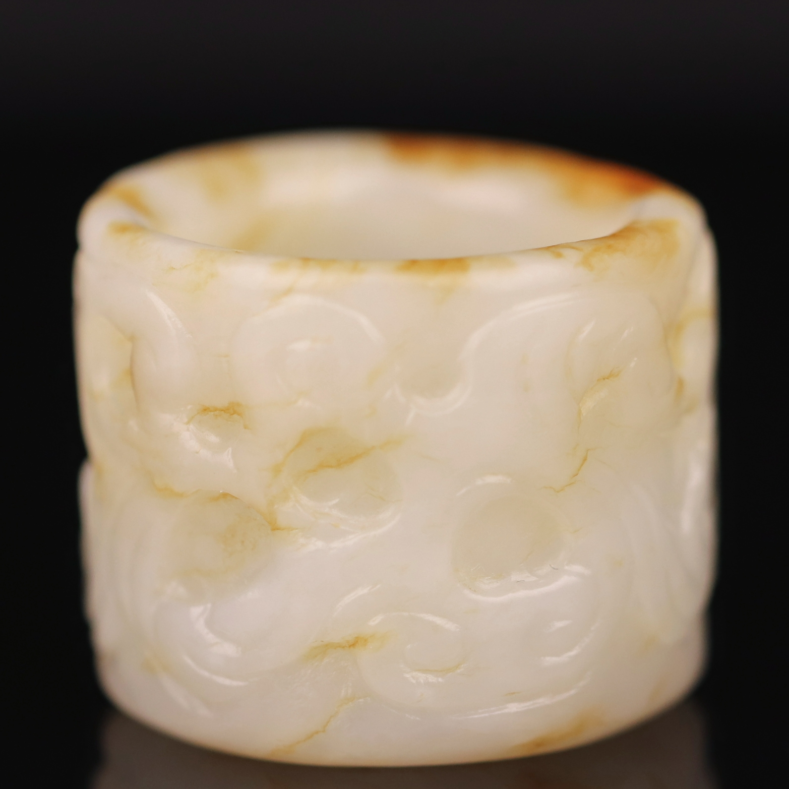 【古董】20、清代  和田玉福自天来如意纹板指