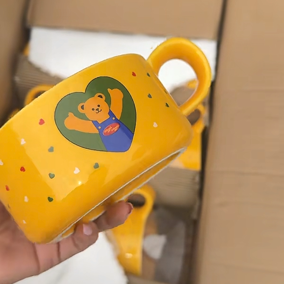 2025年黄小熊陶瓷碗早餐碗直径12高6CM  NO.退.NO换  