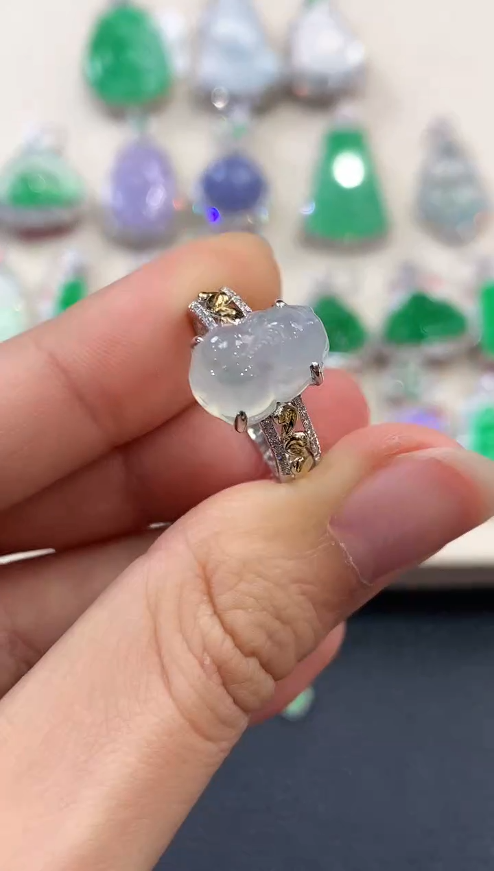 【闪购商品】翡翠戒指18K金镶嵌B85      