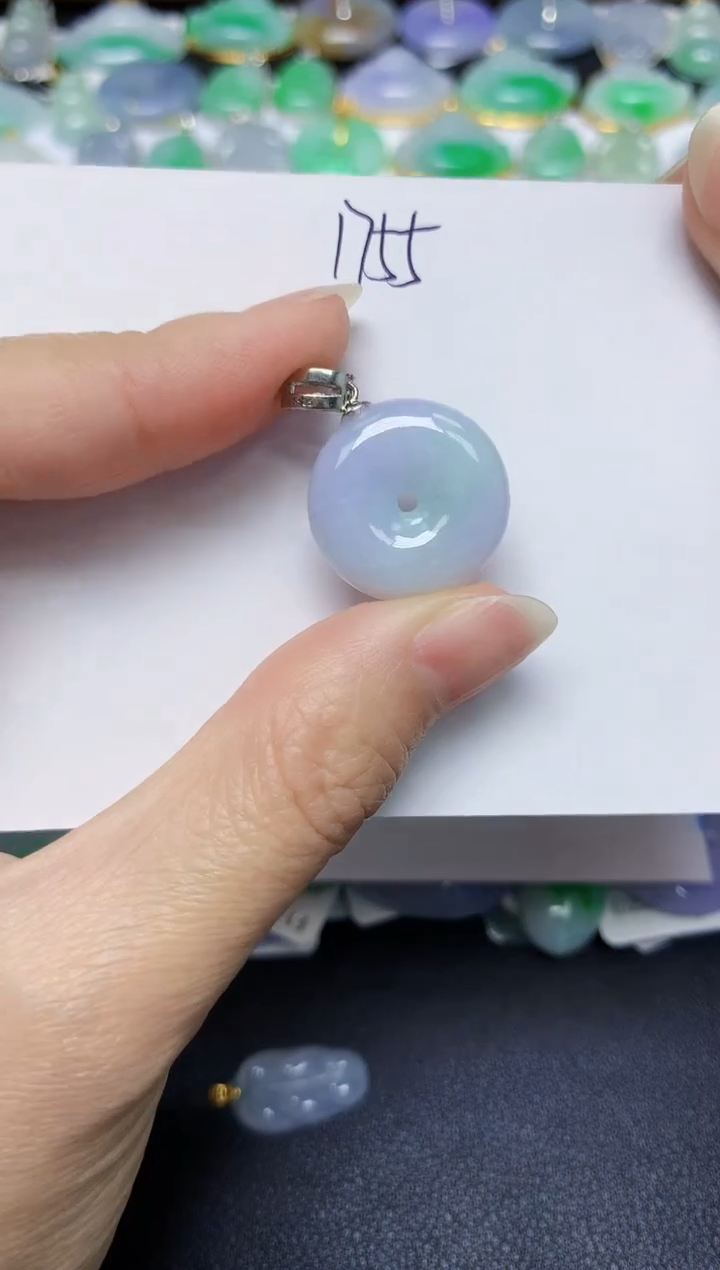 翡翠未镶嵌颈饰 天然缅甸翡翠A货