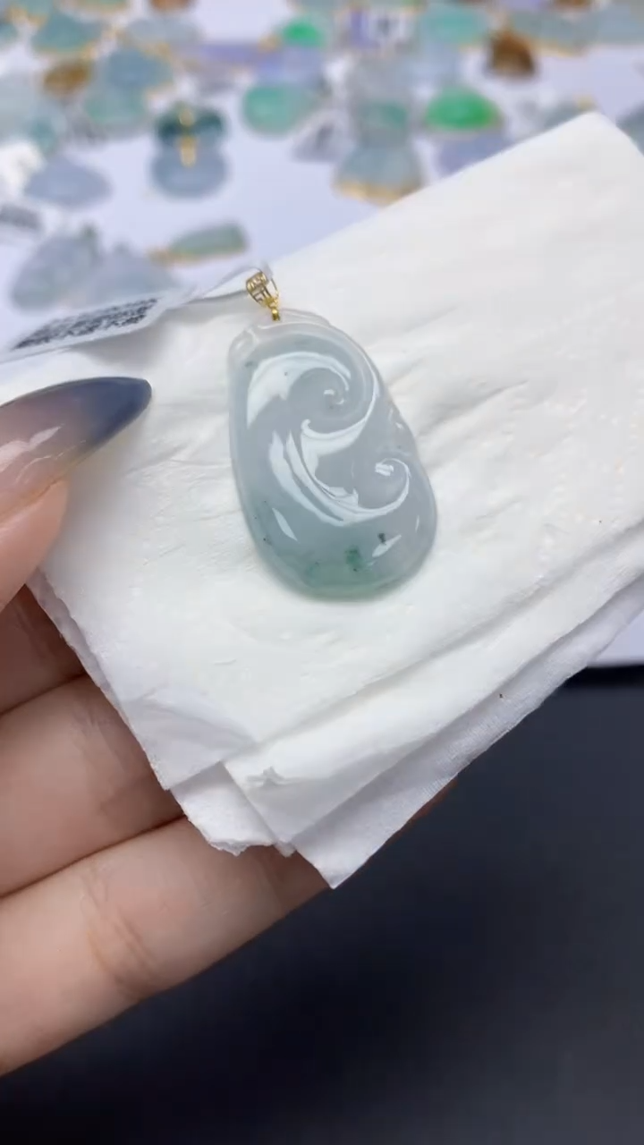 翡翠18K金镶嵌颈饰天然a货翡翠