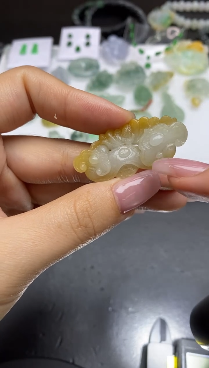 【闪购商品】定制翡翠未镶嵌翡翠毛货~