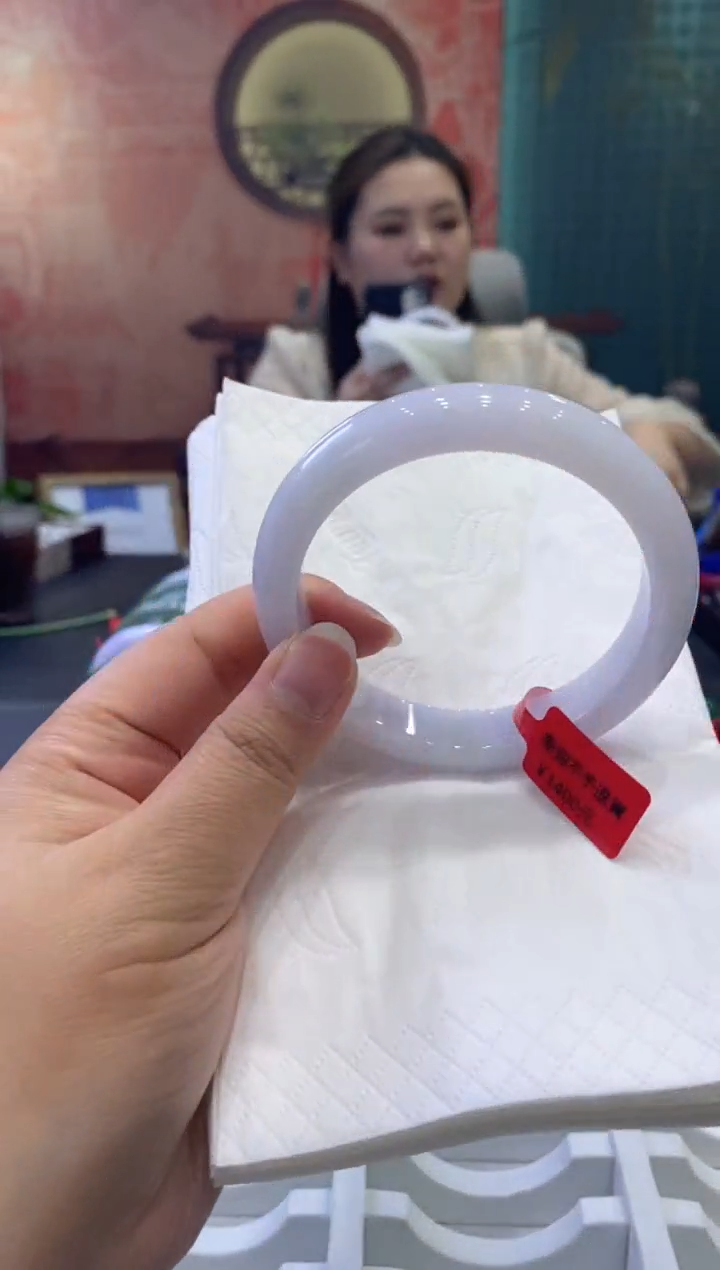 【闪购商品】翡翠手镯未镶嵌多人0009568