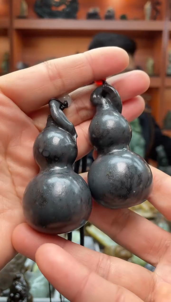 未镶嵌和田玉把件拍一发一 多样性发货