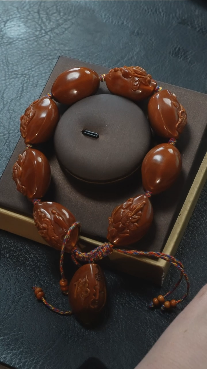 【闪购商品】橄榄核吊坠 梦梦精品核雕