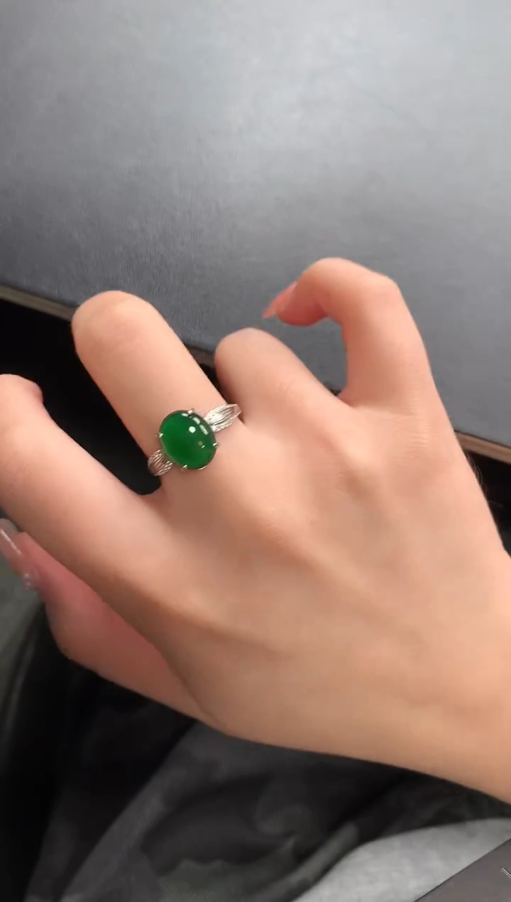 【闪购商品】翡翠戒指银S925镶嵌7351