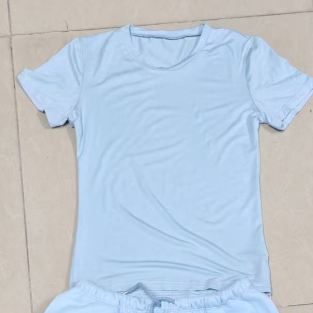 夏季爆款女款T恤清仓