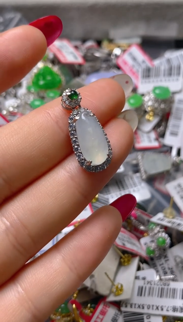 银S925镶嵌戒指翡翠百内无证书